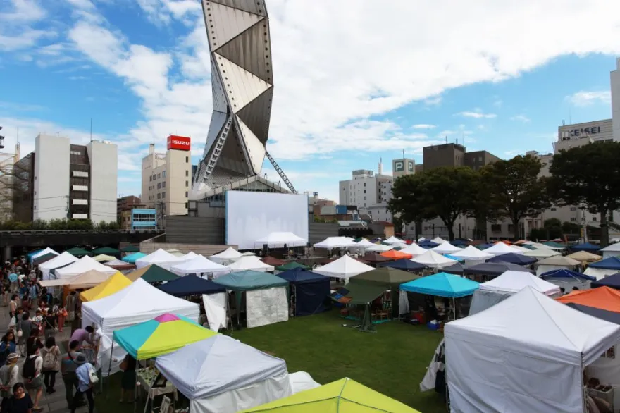 あおぞらクラフトいち Spring in 水戸｜広場・エントランス他｜水戸芸術館