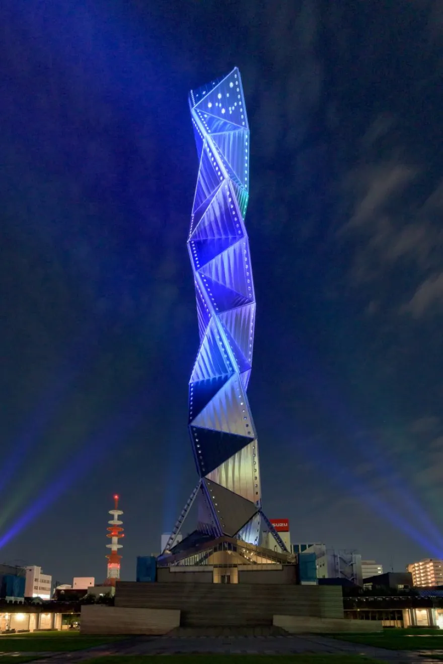 水戸ホーリーホックJ2優勝・J1昇格記念 ブルーライトアップ｜広場